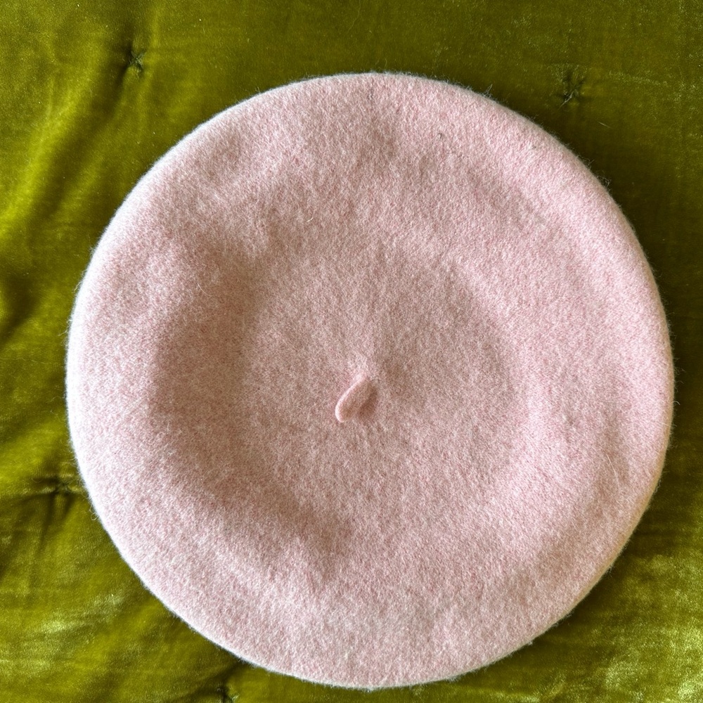 🎀 100% Wool Beret Hat Baby Pink Pastel Pink Hat Winter Chic 🎀 - Picture 6 of 6